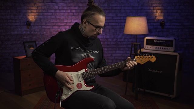 Электрогитара FENDER SQUIER Classic Vibe 60s STRAT LRL смотреть онлайн