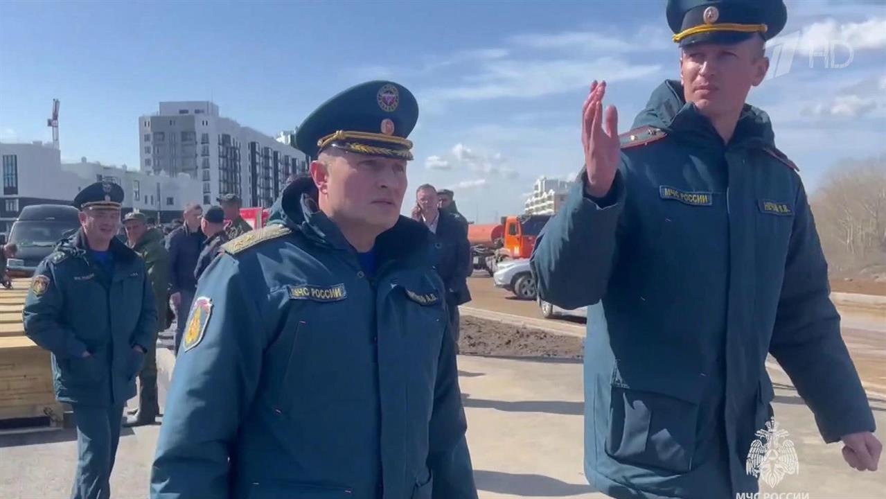 Глава МЧС в Оренбургской области проверил, как исполняются поручения ликвидации последствий стихии