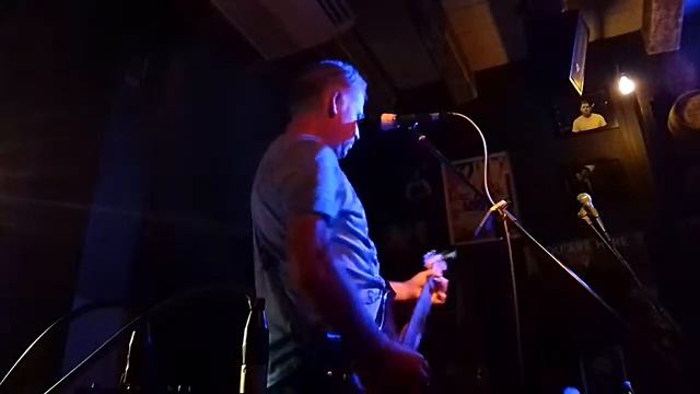 Hound Dog /Mean Plane,House Of The Machines,Cape Town,Eckart Borutto live, Washburn X-Series смотреть онлайн