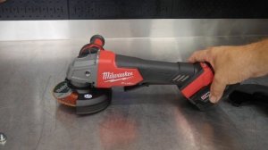POWER & CONVENIENCE! Gen2 Milwaukee 2880 M18 FUEL 4-1/2" Angle Grinder