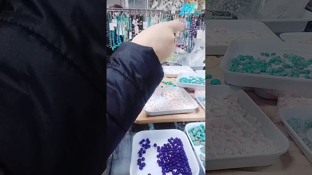 Natural  turquoise blue and pink shell necklace for women Handmade Beaded choker 20240305-01-08