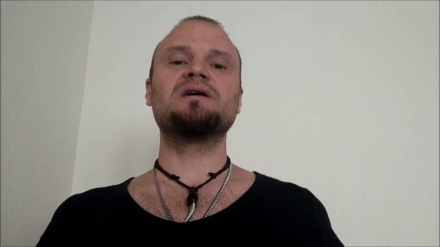 Почему женщин так интересуют мужские каналы, форумы и группы в соцсетях?! смотреть онлайн