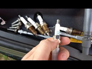 Замена свечей зажигания Toyota Venza