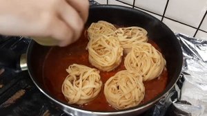 Быстрый и вкусный ужин без лишней посуды / Макаронные гнёзда /Мужицкая кухня