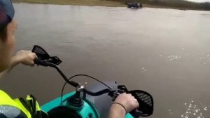 Гидроцикл с навесным мотором Авианосец