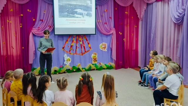 «День воинской славы России»!
 
7 ноября является днём воинской славы России – Днём военного парада