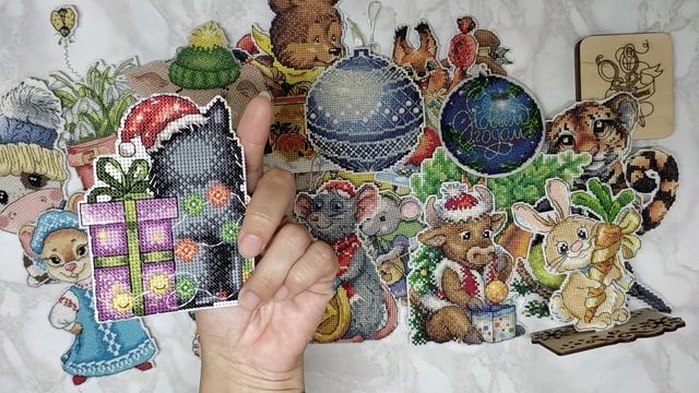 Моя небольшая коллекция игрушек на пластиковой канве, игрушки от мп студии, Екатерины Немшиловой