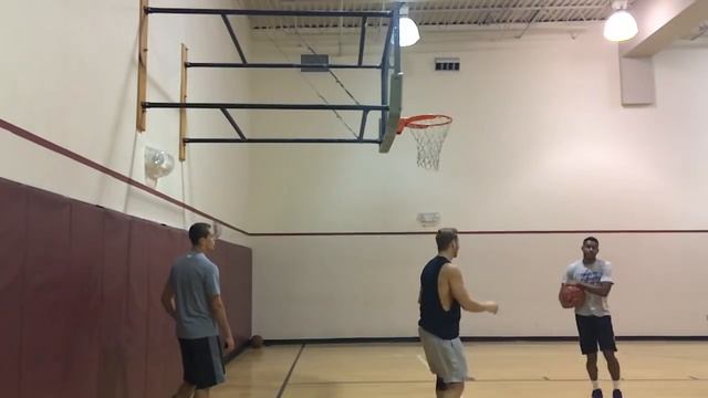 5'10" Poster Dunk over 6'7" - #75 Dunk Journey 2.0 смотреть онлайн