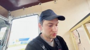 ? Кровать и стол в автодоме своими руками