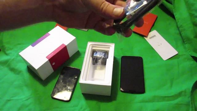 Nexus 6 Unboxing - Nexus 4 Comparison