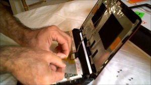 Laptop screen replacement / How to replace laptop screen Acer Aspire One 532h-2730