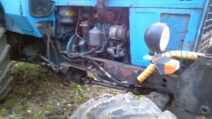 Будни сельских трактористов.Два МТЗ 82 с маленькими кабинами.