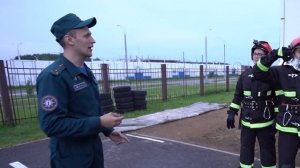 Стали ПОЖАРНЫМИ на Один День Челлендж !