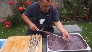 Вкусный и сочный шашлык из говяжьей печени. Рецепт от Жоржа.