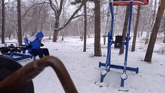 Отчего растут мышцы? Какую выбрать методику?У новичков растут при любом варианте. смотреть онлайн