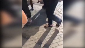 ТОЛЬКО ЧТО! Известный блогер Асхаб Тамаев ЖЁСТКО получил ПО ЛИЦУ в Махачкале!