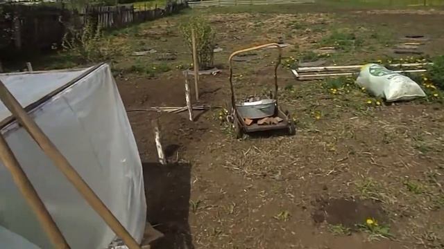 Теплые грядки.Продолжаем работы в саду #теплыегрядки#огород#грядки#сад