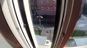 Техника мойки окон. Как мыть узкие окна