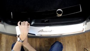 Наклейка на задний бампер для Hyundai Accent (Хендай Акцент) ТагАЗ