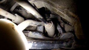 Замена стоек и втулок стабилизатора Mitsubishi Colt как всегда не без головняка