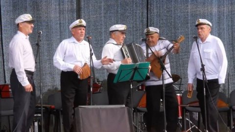 УБЕРИ СВОЙ ЧЕМОДАНЧИК