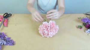 Flower Arrangement Tutorial:  Spiral bouquet technique | Mini Round Bouquet