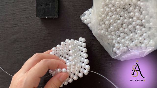 футляр из бусин или шкатулка маленькая / полный МК жемчуг смотреть онлайн