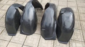 Подкрылки которые подходят на Ауди 80