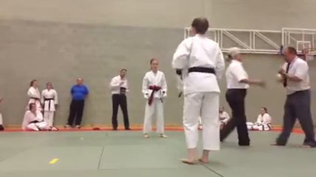 Gemma Gibson - 2nd round kumite смотреть онлайн