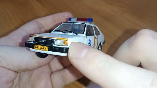 Полицейские Машины Мира №62 - Volvo 343 - Полиция Голландии.mp4 смотреть онлайн