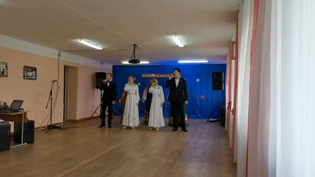 Группа Акцент и хор Сударушки Печки лавочки смотреть онлайн