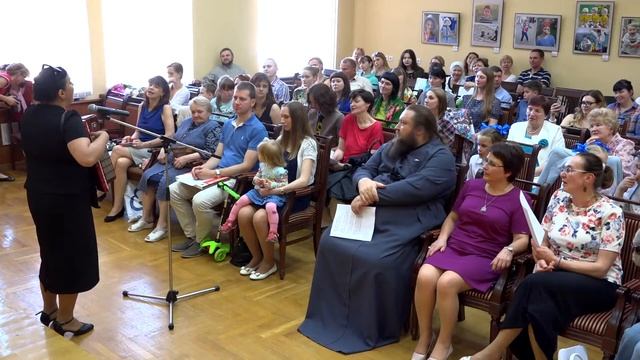 Семейный праздник "Кони в яблоках" смотреть онлайн