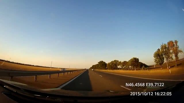 По России: Краснодар - Ростов-на Дону / Krasnodar - Rostov-on-Don 12/10/2015 (timelapse 4x) смотреть онлайн