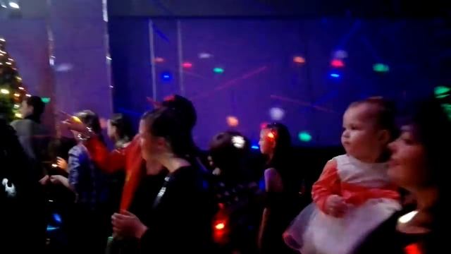 Утренник бэнд - Новогодние игрушки (cover) смотреть онлайн