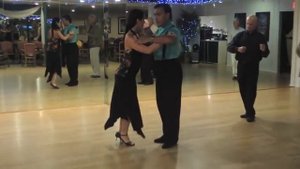 TANGO and VALS Lesson - CUNITA CRUZADA Step