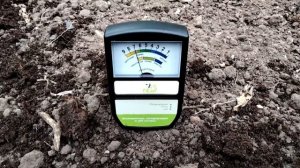 Как измерить кислотность почвы/ Измеритель Рн и плодородия почвы