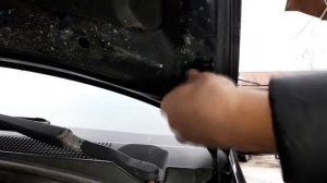 Установка газового упора капота Mitsubishi Lancer 9 с 2мя амортиками