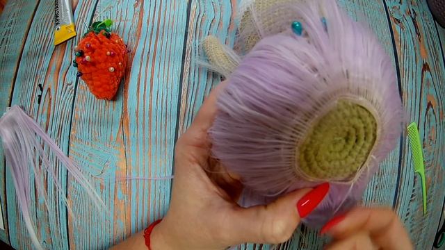 Как связать куклу крючком. Крепление волос. Вязание куклы тильда крючком. ЧАСТЬ 2/2 #Куклакрючком