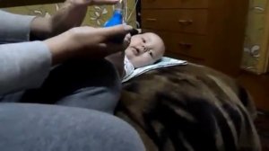Что делать, когда у грудничка насморк. Сопли у младенца. Заложен носик.
