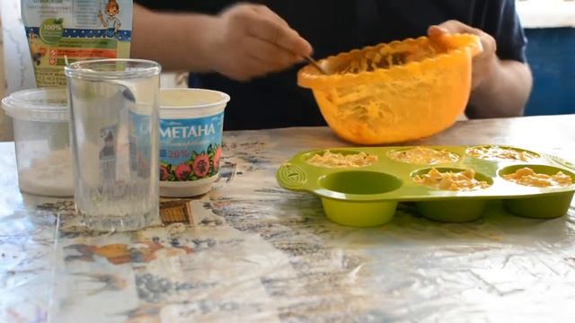 Маффины с курицей и овощами смотреть онлайн