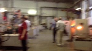 Стеклодувы фабрики художественного стекла Moser