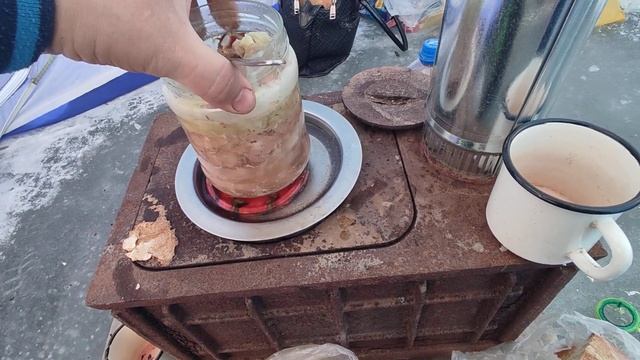 ЗИМНЯЯ РЫБАЛКА ПАЛАТКА КУБ-3 ТРЁХСЛОЙНАЯ С ПЕЧКОЙ НА ДРОВАХ .