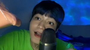 ASMR SATISFYING SLIME ON THE MIC