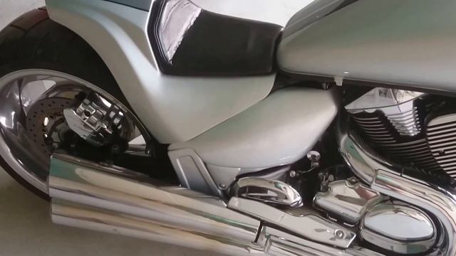 Suzuki M1800R VZR 1800 M109 Custom 2014 Sound смотреть онлайн