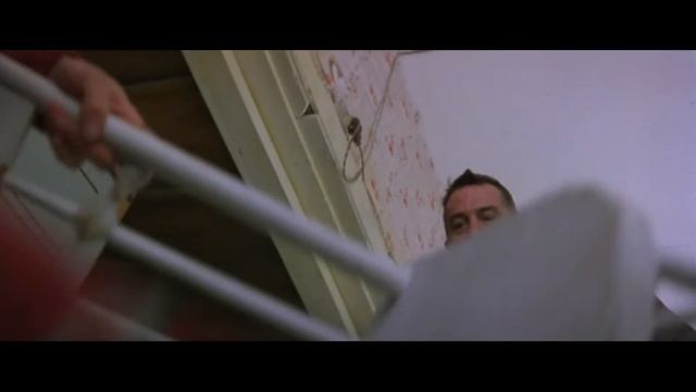 ДиКаприо и Де Ниро дерутся из-за горчицы смотреть онлайн