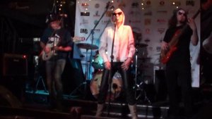 УОКИ ТОКИ-Я так хотела сама