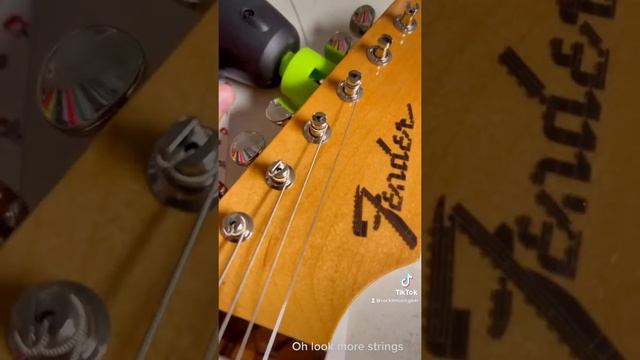 Final Build Day Life Size Fender Lego Guitar! смотреть онлайн