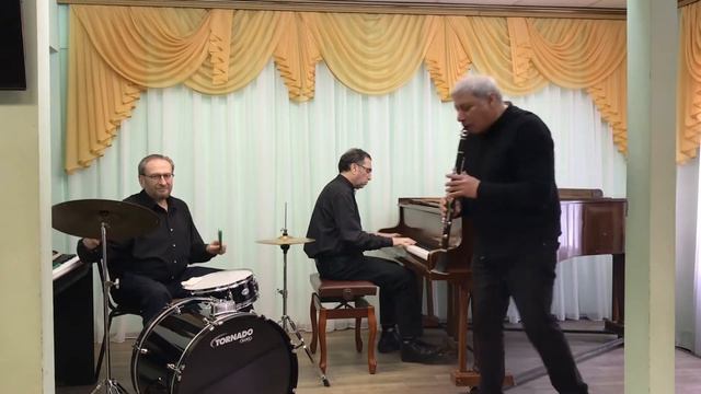 Попурри на темы французских мелодий