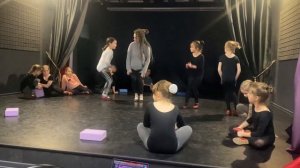 Народный танец для детей 6-9 лет