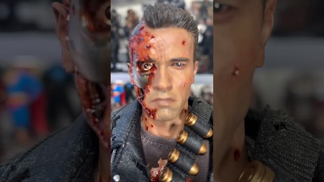 HOT TOYS TERMINATOR DX13